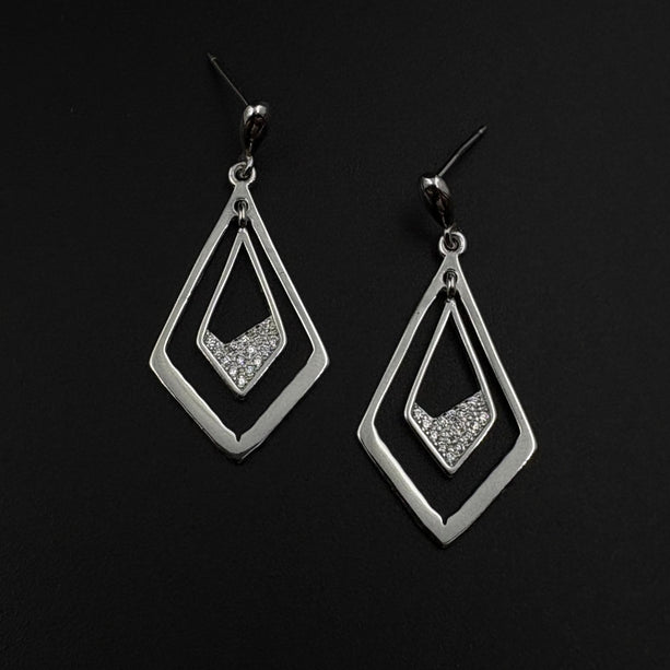 GeoFrame Sparkle Earrings | 925 Silver