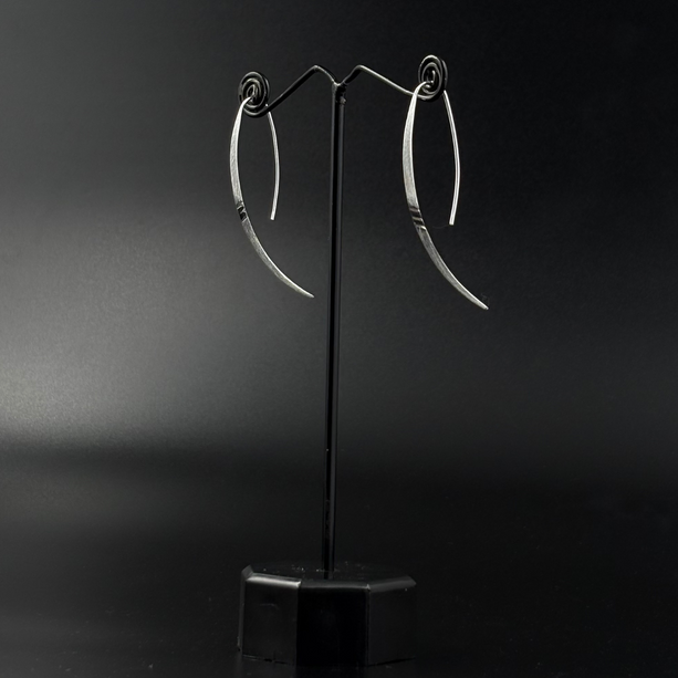 Curved Blade Earrings | 925 Silver