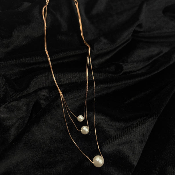 Rosé Trio Pearl Necklace | 925 Silver