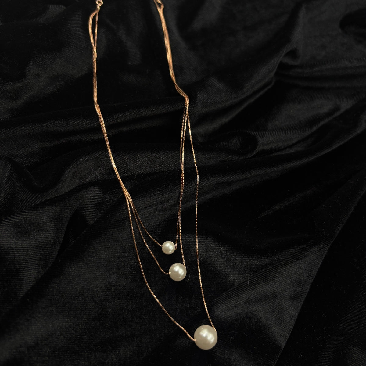 Rosé Trio Pearl Necklace | 925 Silver