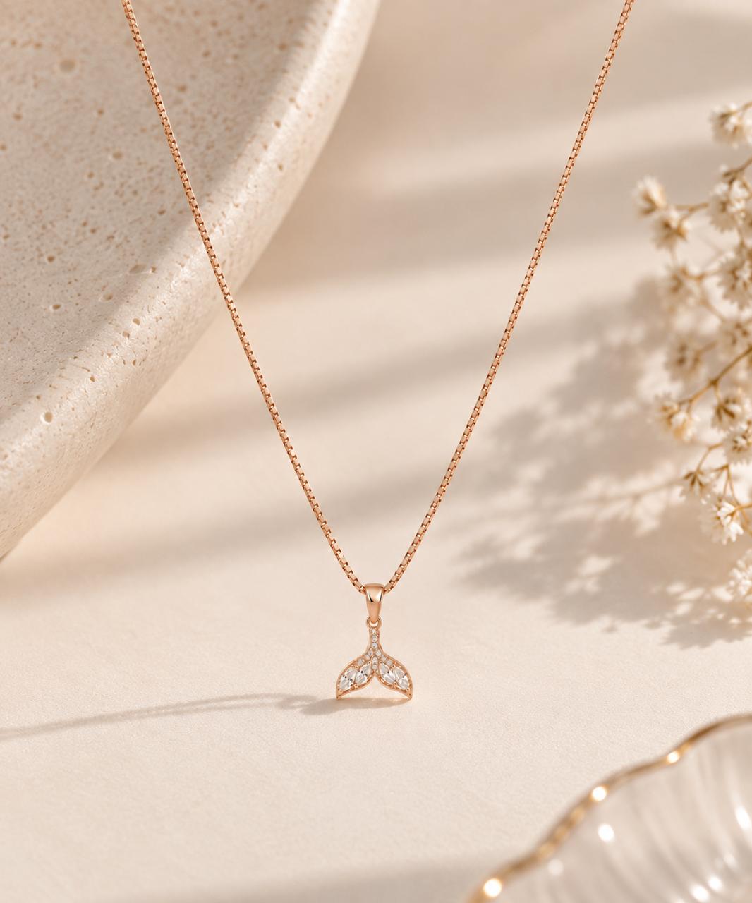Serena Minimal Pendant Necklace