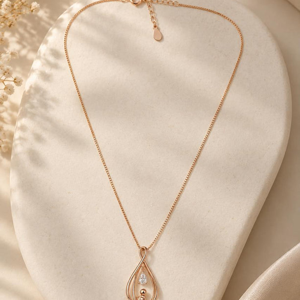 Elara Teardrop Pendant Necklace