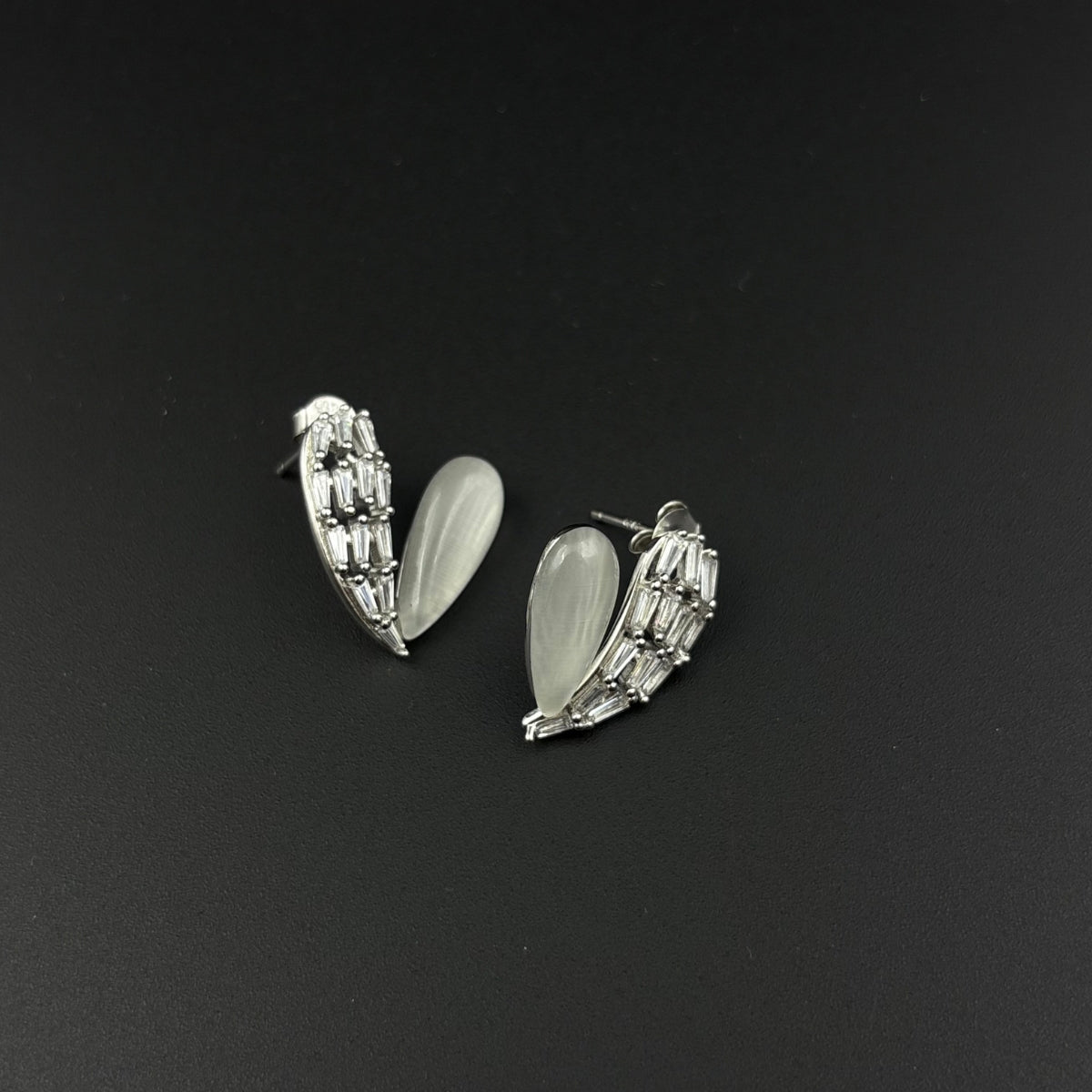 Crystal Hearts Earrings | 925 Silver