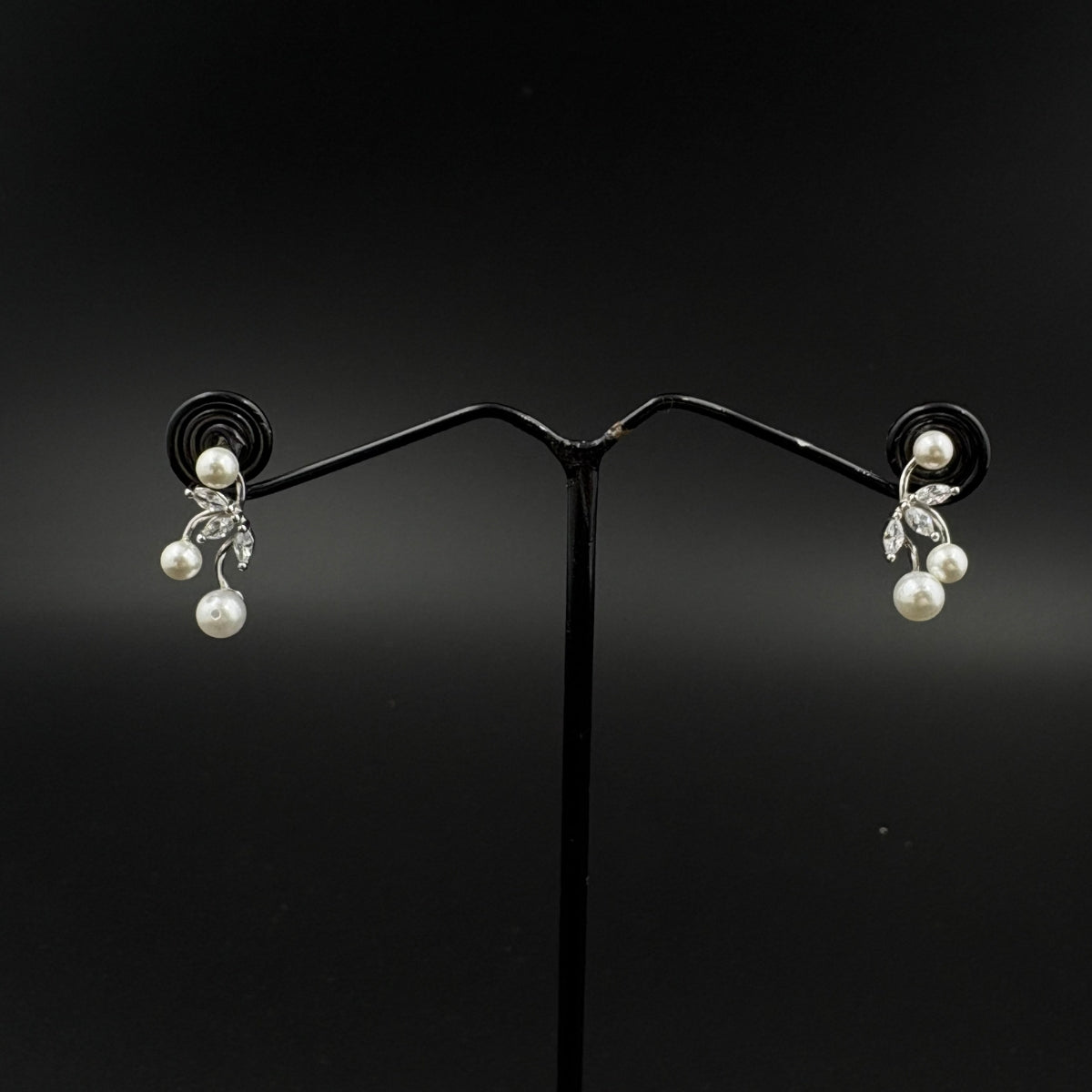 Pearl Bloom Ear Cuffs | 925 Silver