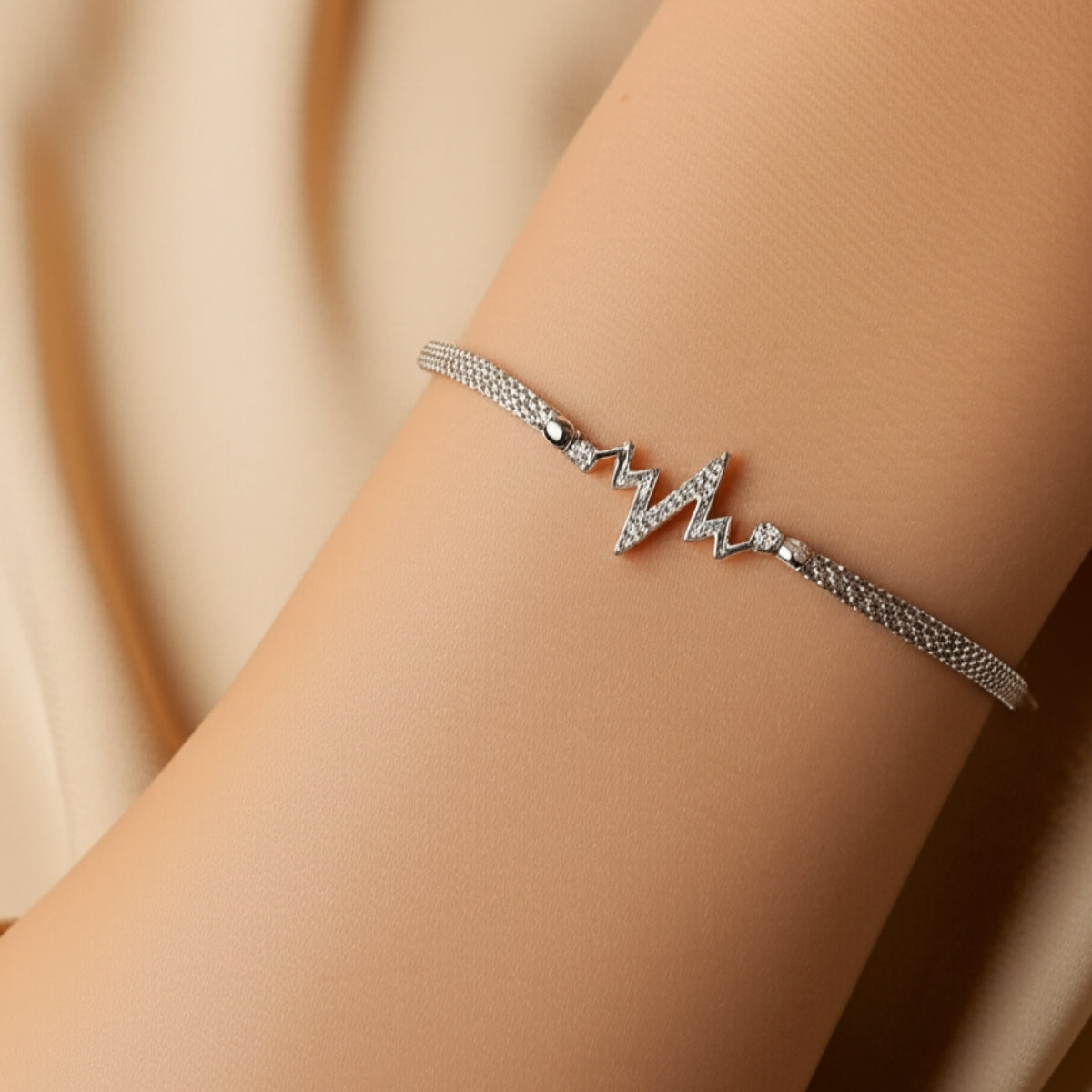 MeshGlow Silver Bracelet | 925 Silver