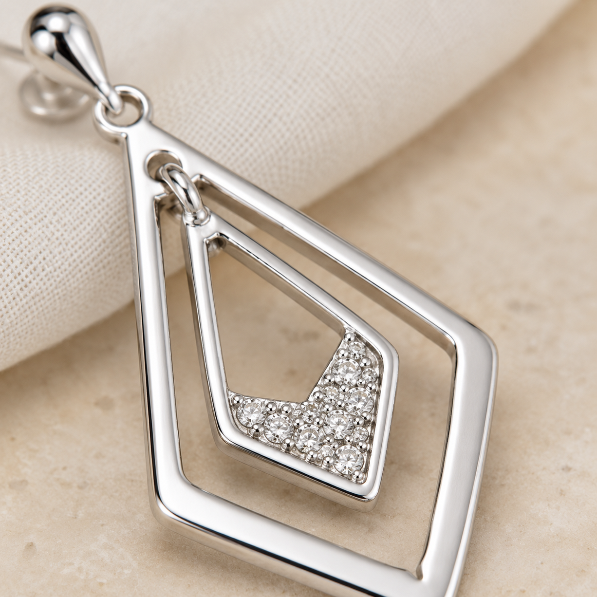 GeoFrame Sparkle Earrings | 925 Silver