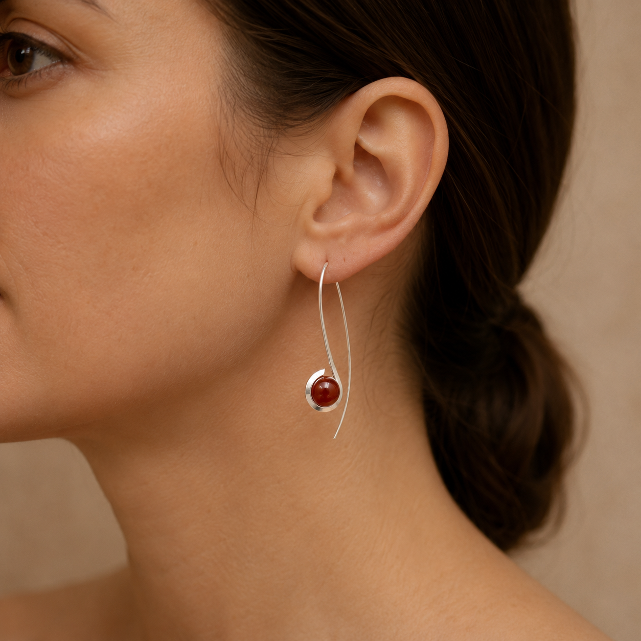 Silver Curve Drop Earrings – Red | 925 Silver