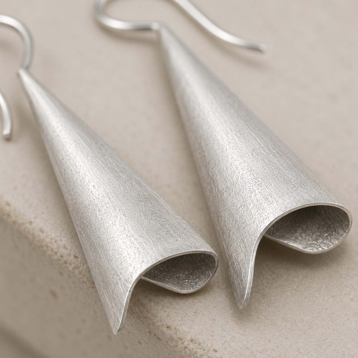 Silver Bell Curve Earrings | 925 Silver