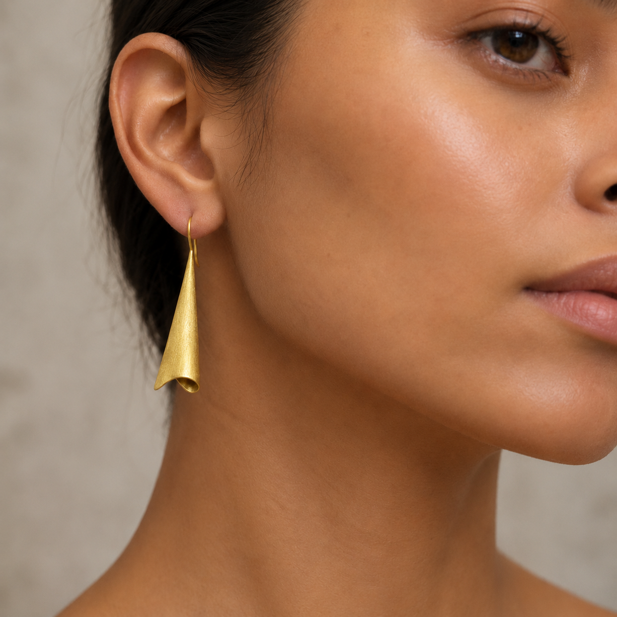 Golden Bell Curve Earrings | 925 Silver