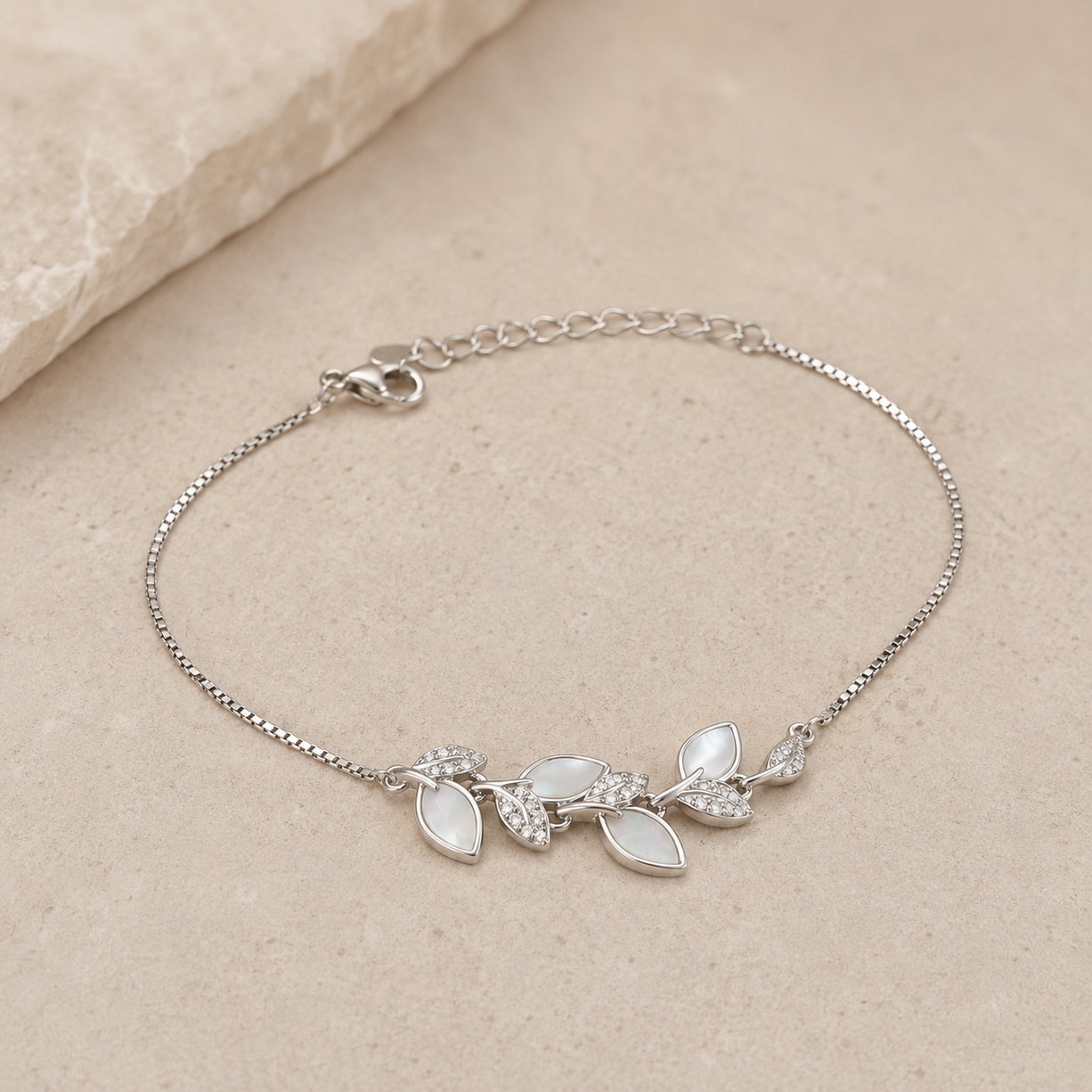 Dewleaf Charm Minimalist Chain Bracelet | 925 Silver
