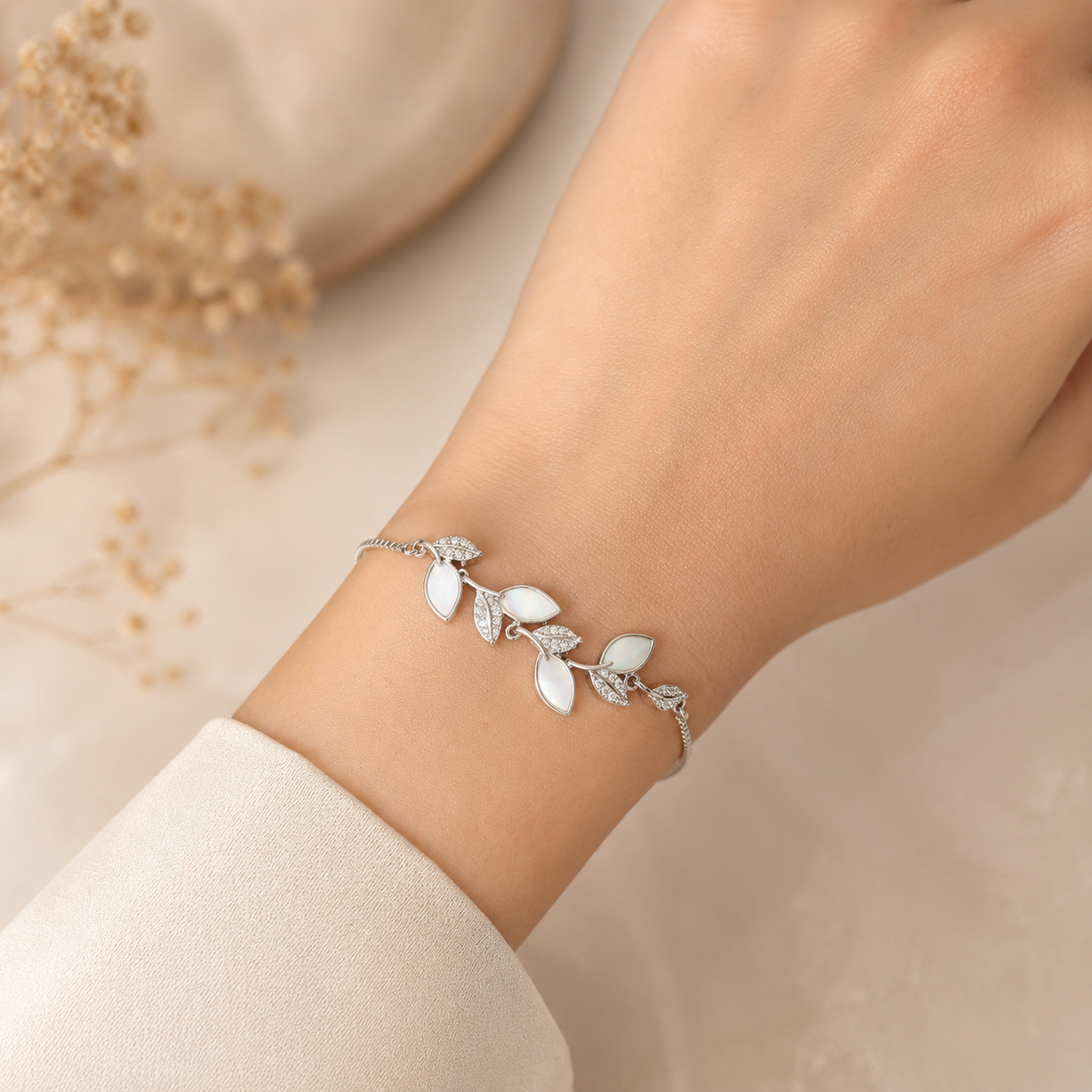 Dewleaf Charm Minimalist Chain Bracelet | 925 Silver