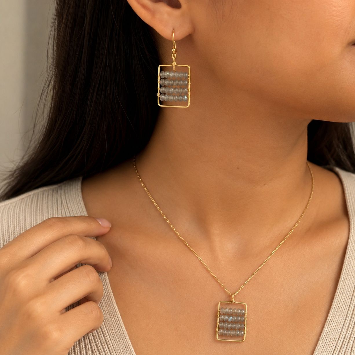 Golden Grid Elegance Set | 925 Silver