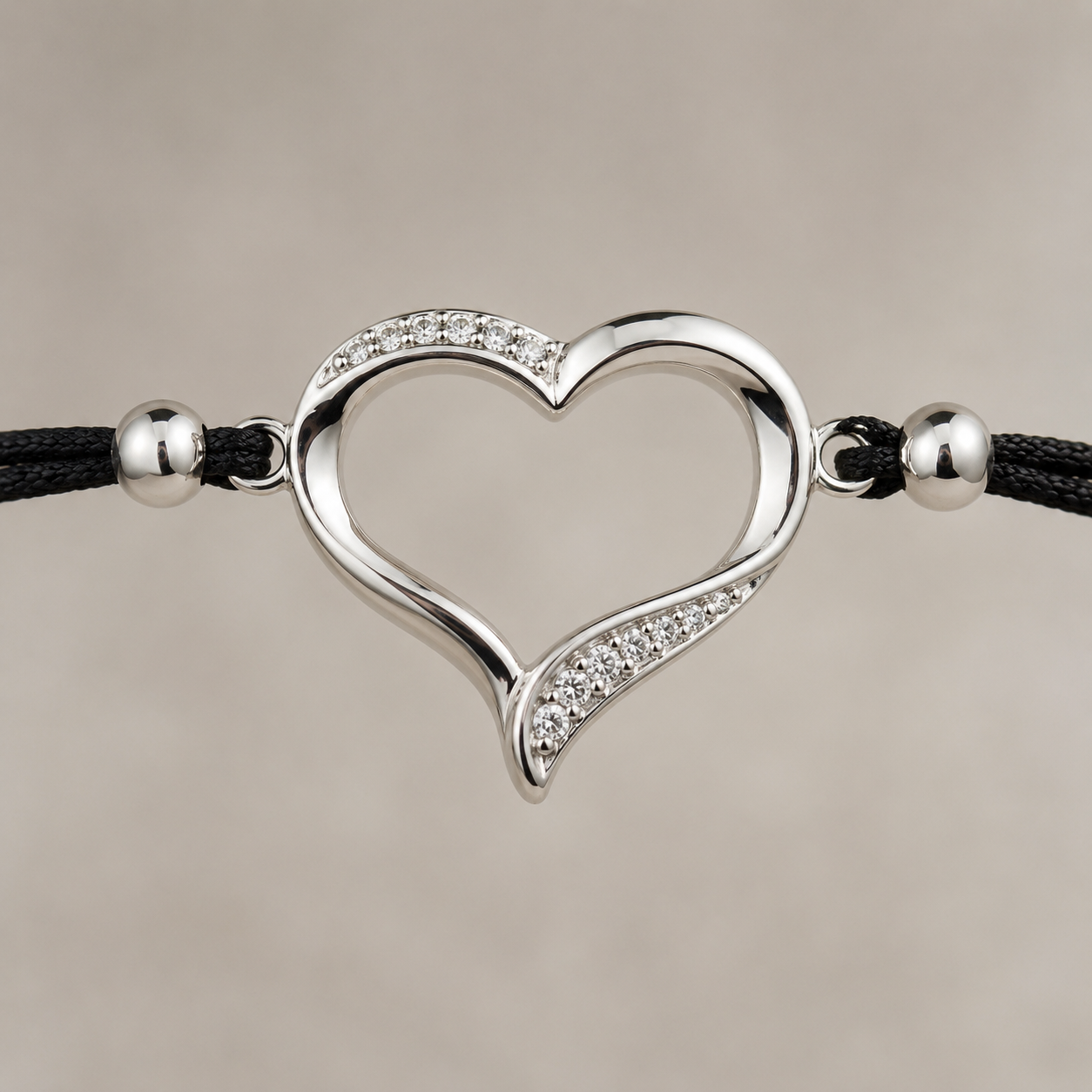 Minimal Heart Cord Bracelet | 925 Silver