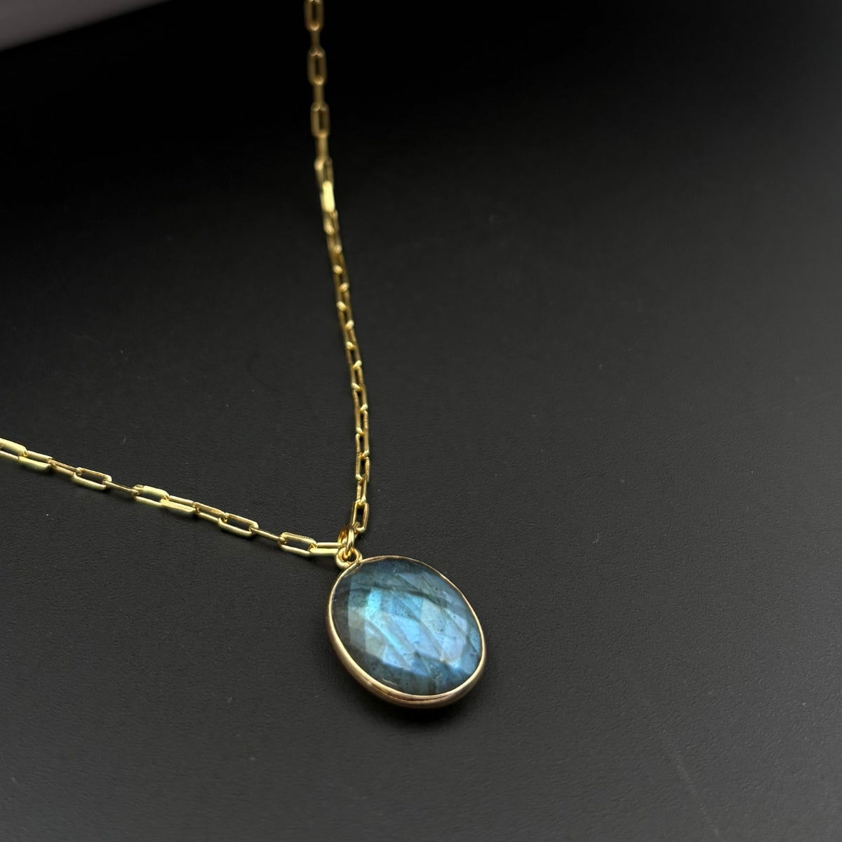 Moonlit Aura Oval Pendant | 925 Silver