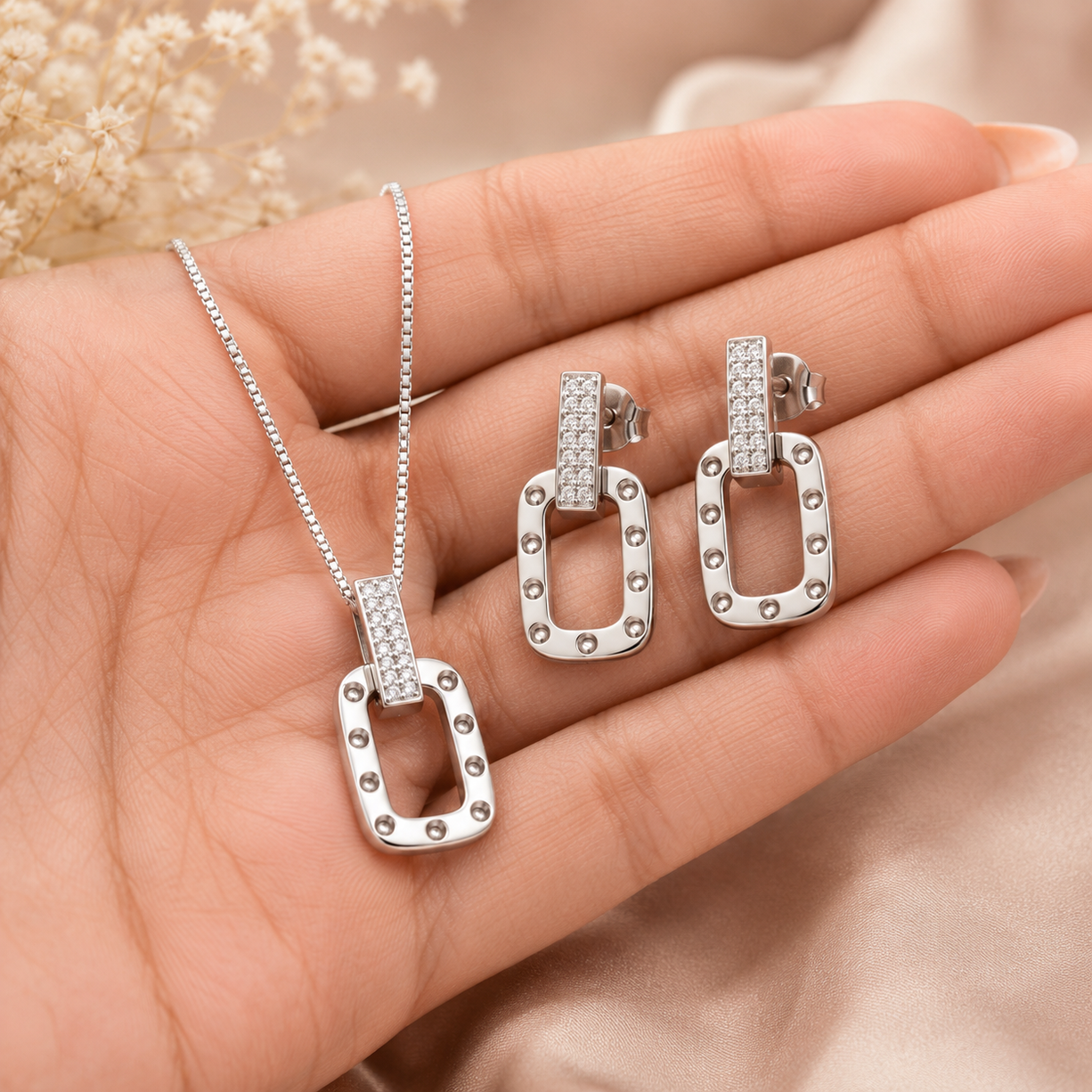 Urban Link Pendant & Earrings | 925 Silver