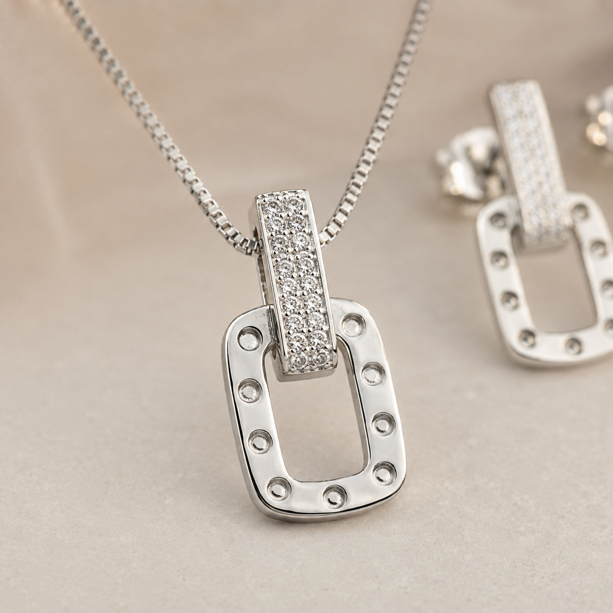 Urban Link Pendant & Earrings | 925 Silver