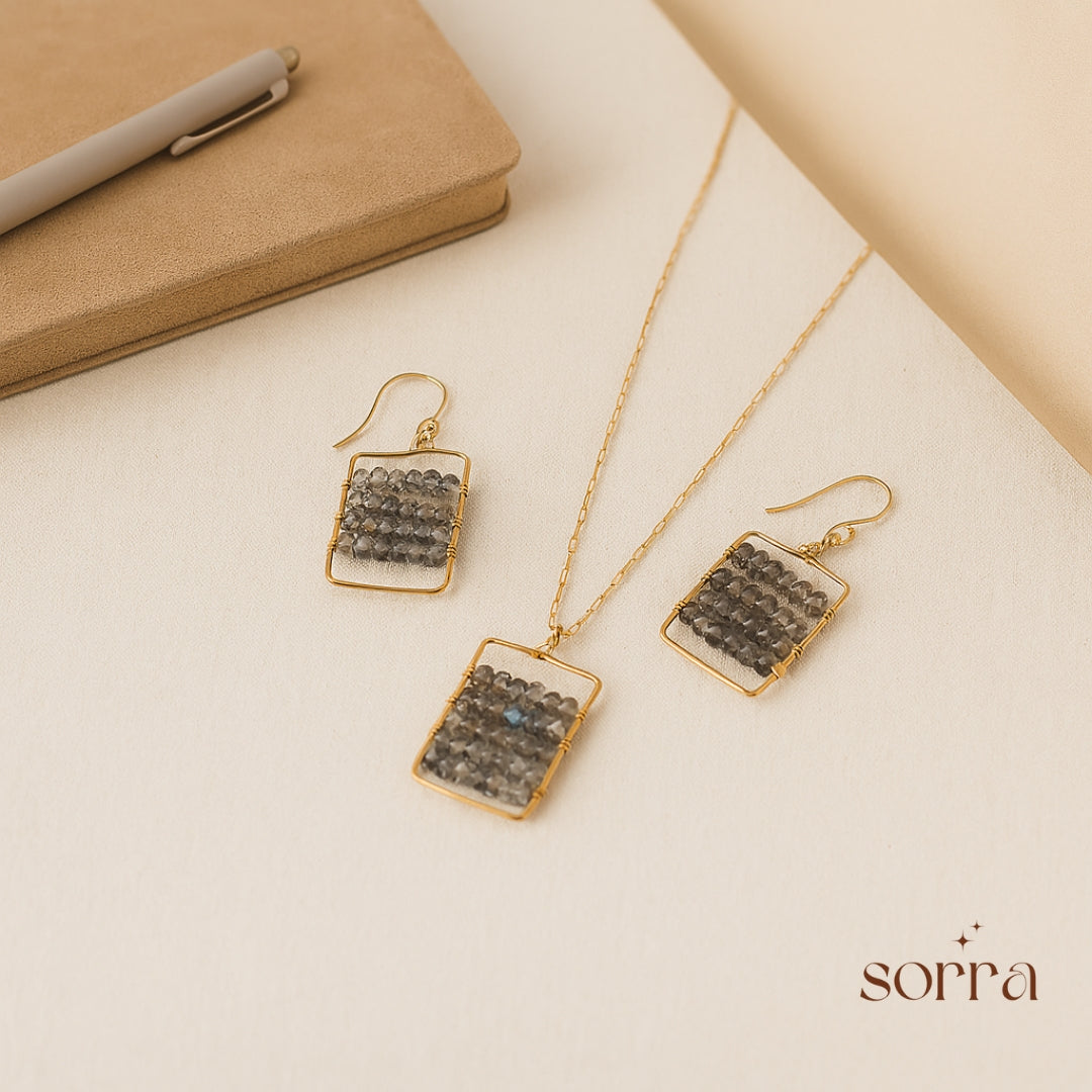 Golden Grid Elegance Set | 925 Silver