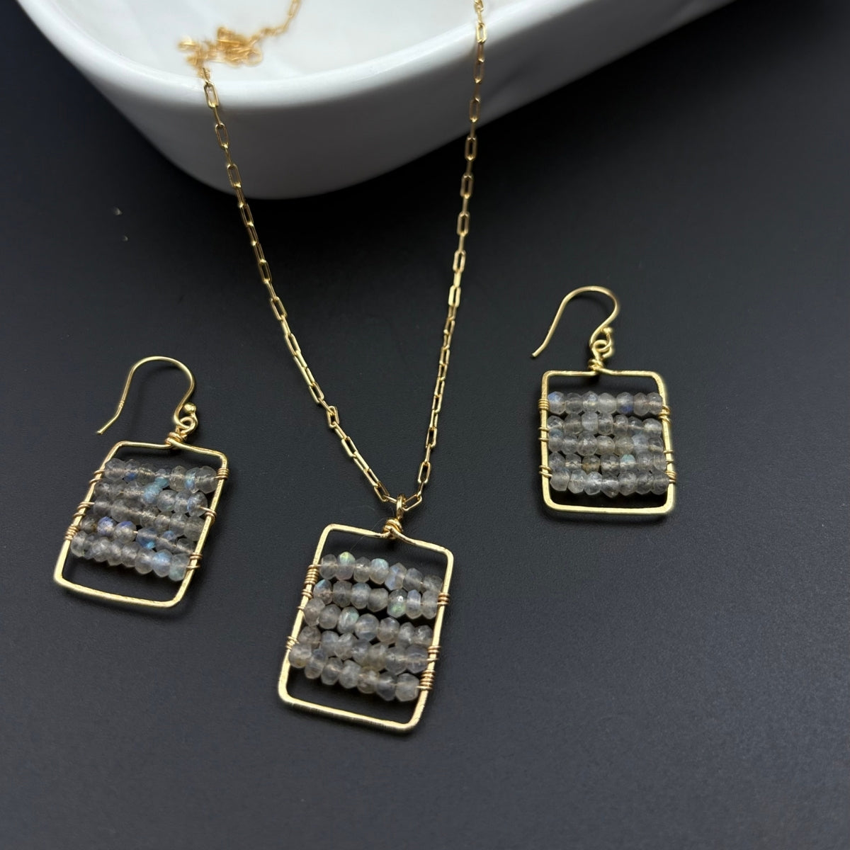 Golden Grid Elegance Set | 925 Silver